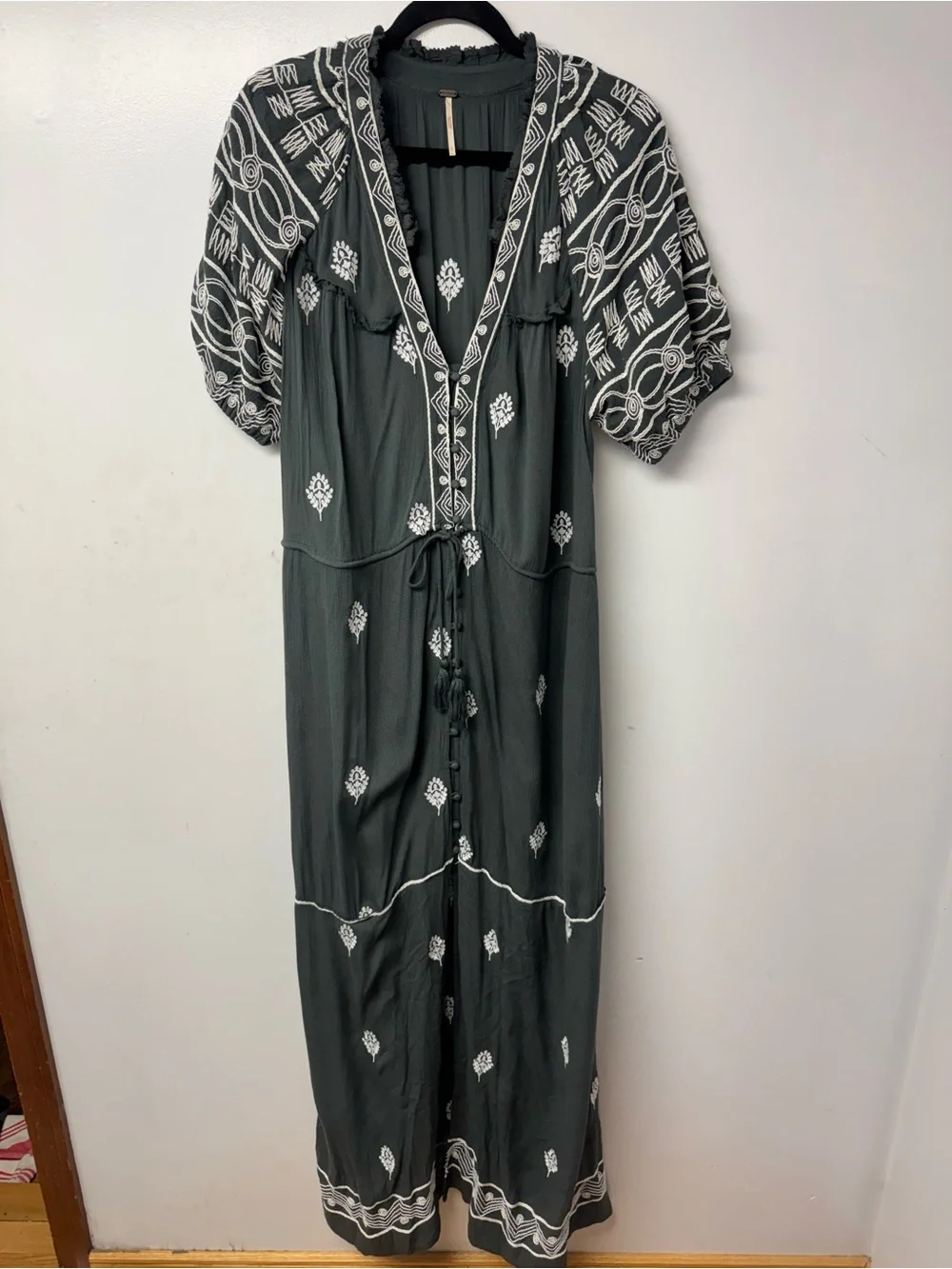 Free People Riley Embroidered Maxi Dress Gray Large Boho Tassel Pockets